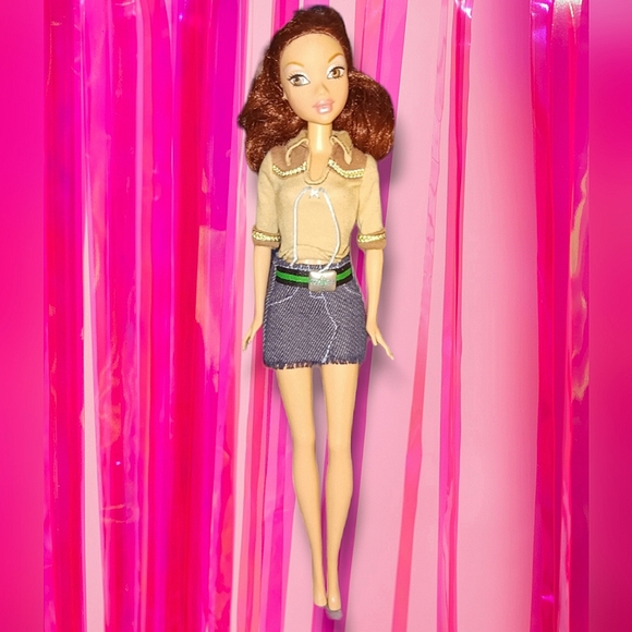 RARE MYSCENE CHELSEA REDHEAD DOLL WITH SUPER RARE OUTFIT - Picture 2 of 9